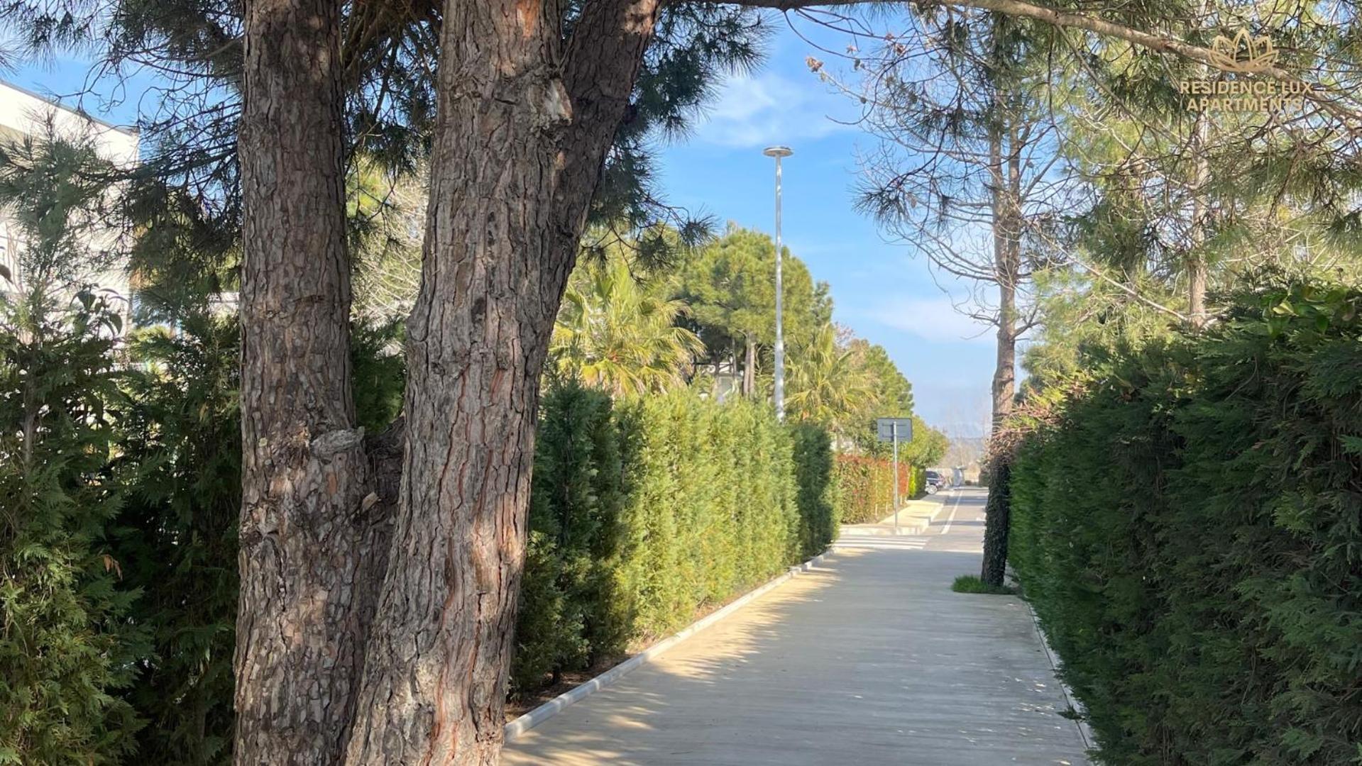 Residence Lux Apartments At Valamar Hamallaj Gjiri Lalzit Дуррес Экстерьер фото